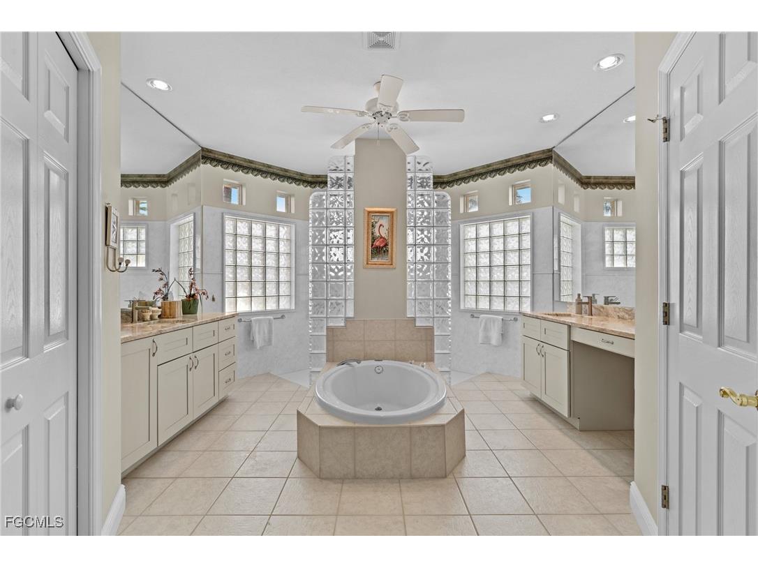 2405 Sagramore Place Cape Coral FL 33914 2025016788 image29