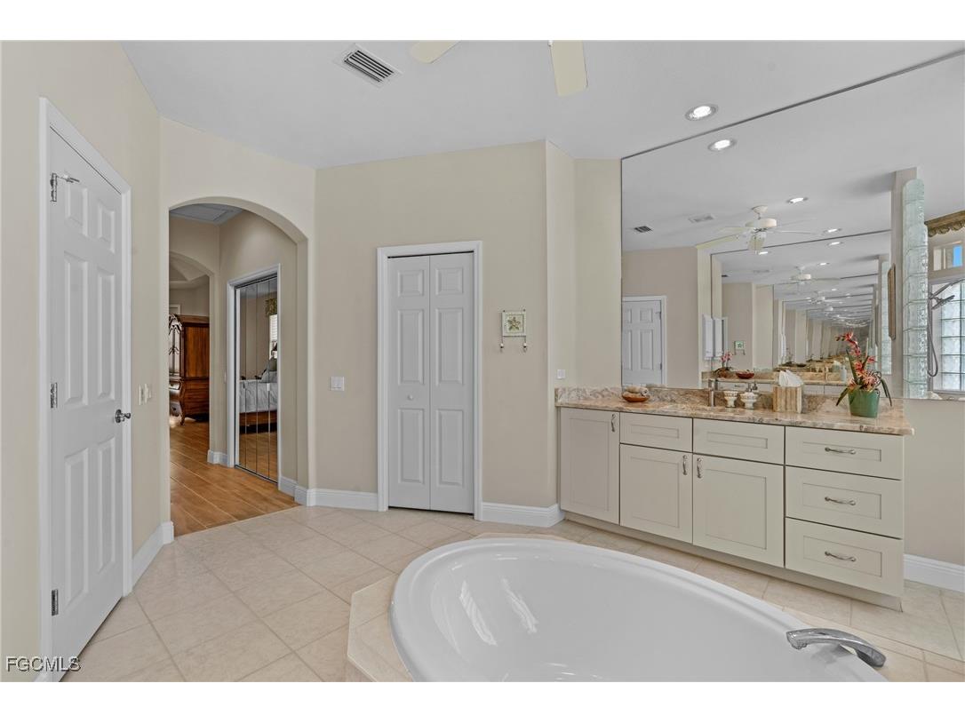 2405 Sagramore Place Cape Coral FL 33914 2025016788 image30