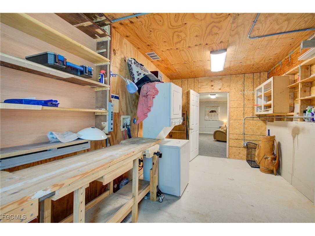 2405 Zoysia Lane North Fort Myers FL 33917 2025003919 image28