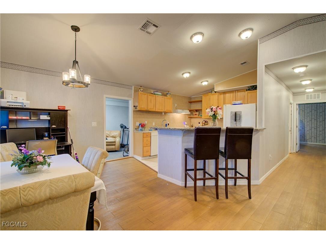 2405 Zoysia Lane North Fort Myers FL 33917 2025003919 image9