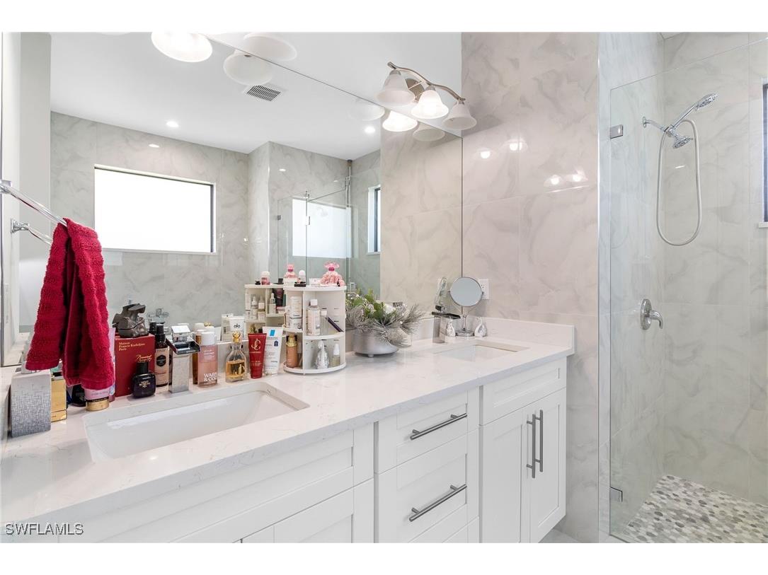 2406 37th Avenue NE Naples FL 34120 225079395 image12