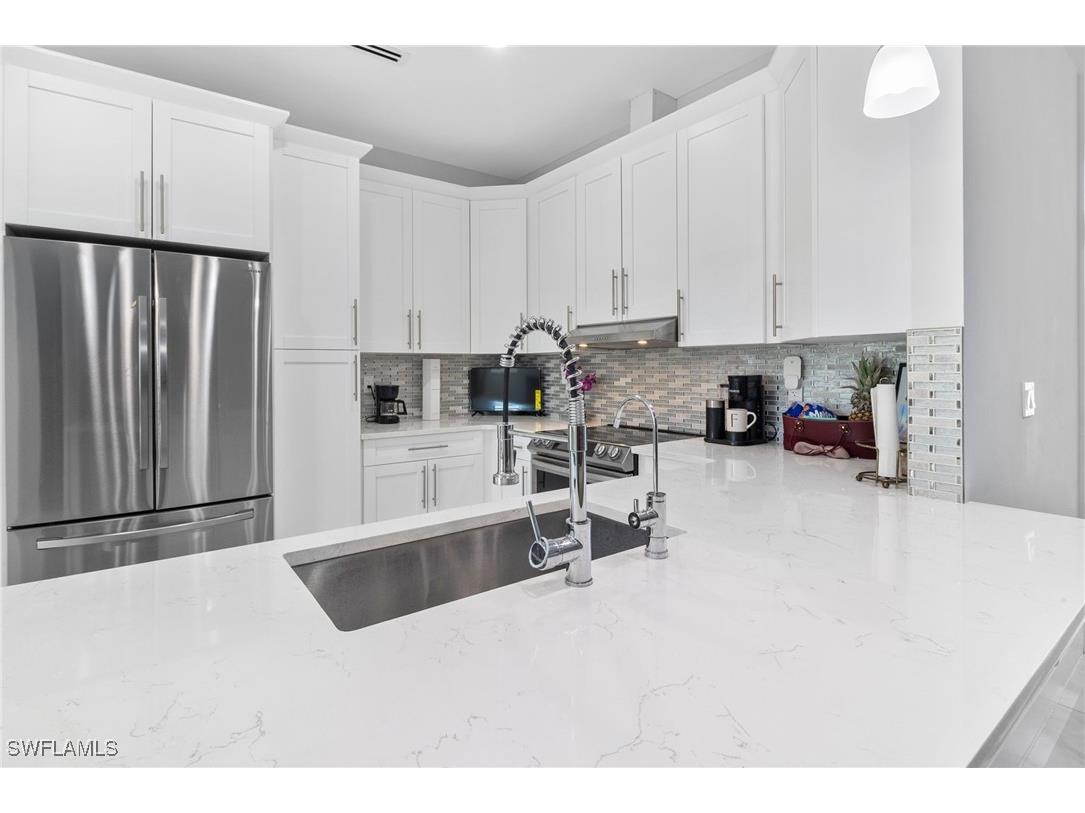 2406 37th Avenue NE Naples FL 34120 225079395 image7