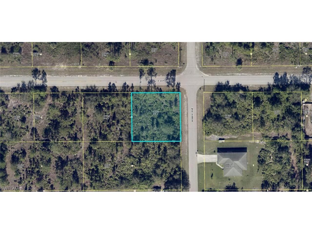 2406 E 10th Street Lehigh Acres FL 33936 223071646 image1