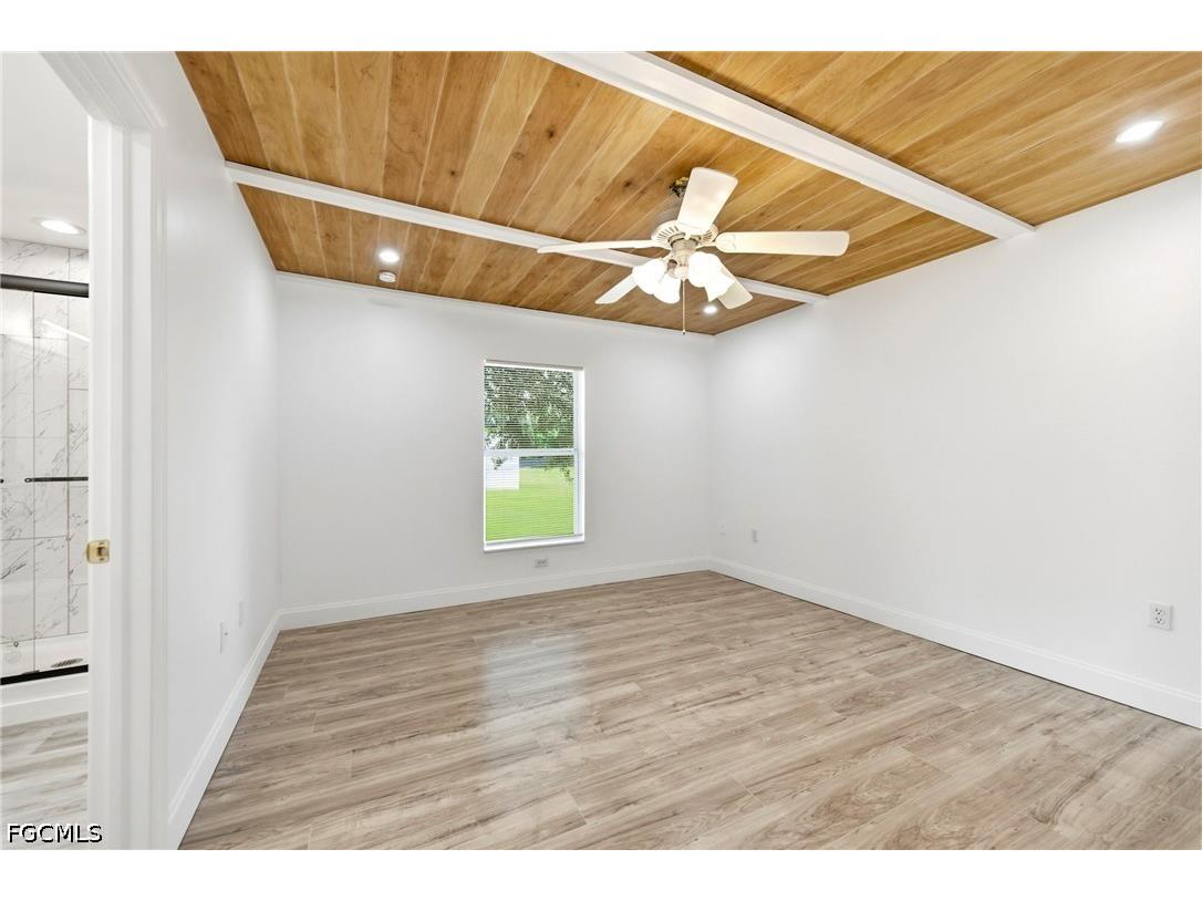 2406 E 23rd Street Alva FL 33920 2026025616 image11