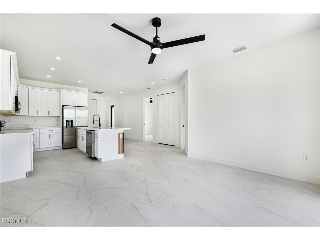 2406 Hightower Avenue S Lehigh Acres FL 33973 2025006113 image14