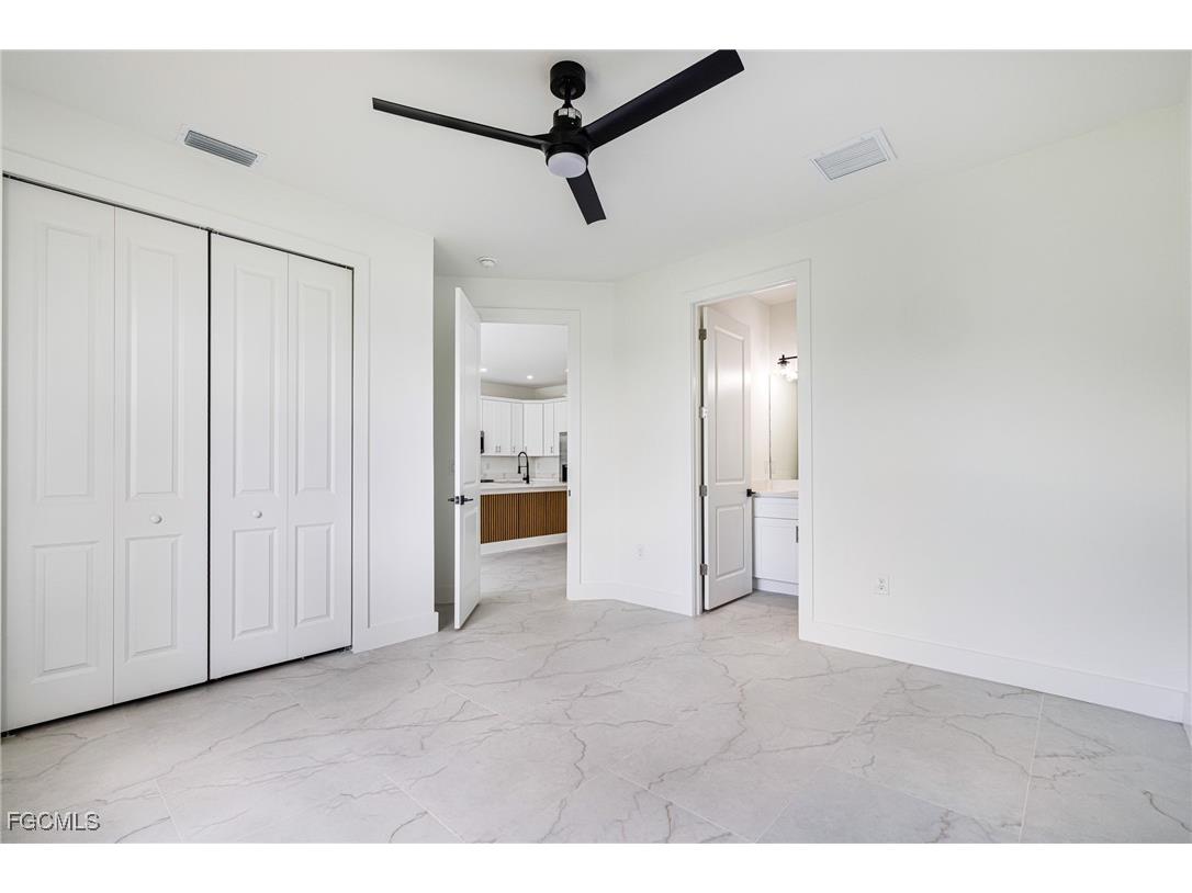 2406 Hightower Avenue S Lehigh Acres FL 33973 2025006113 image28