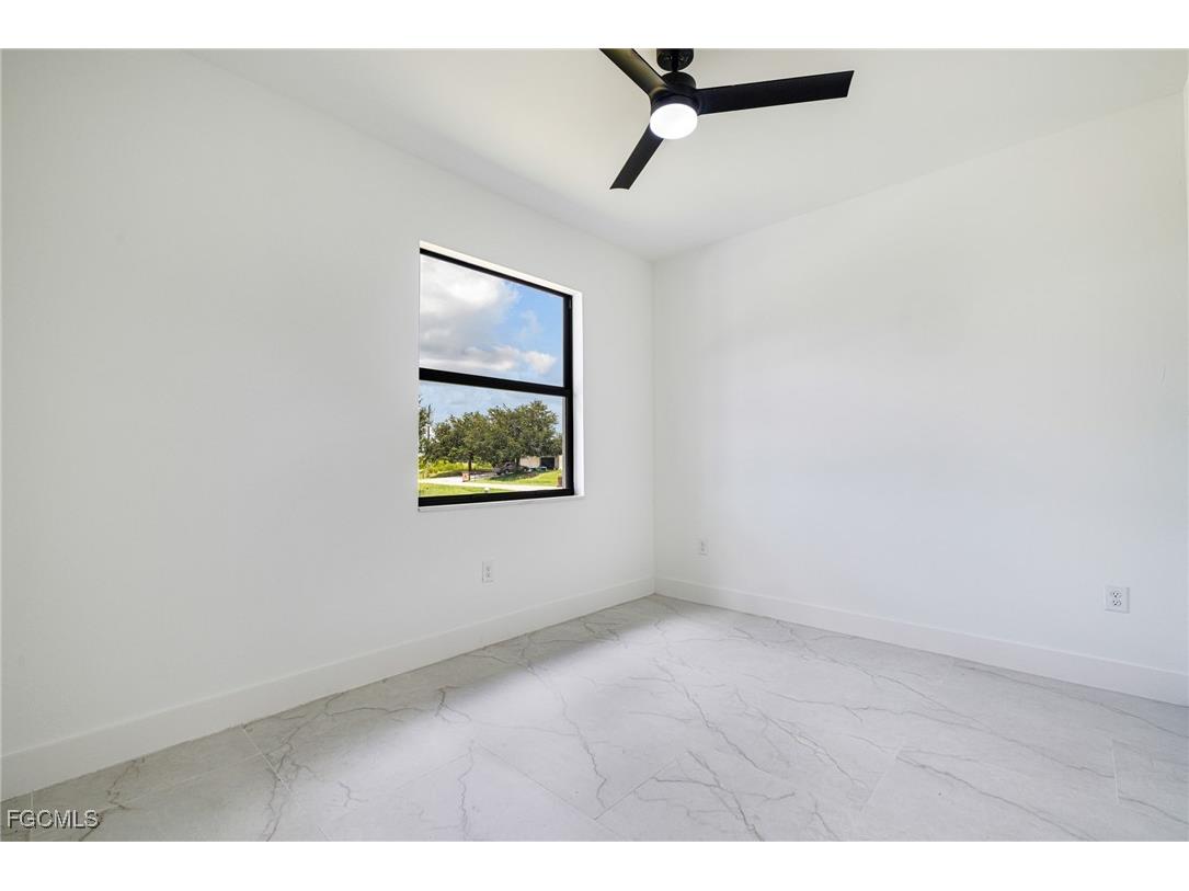 2406 Hightower Avenue S Lehigh Acres FL 33973 2025006113 image34