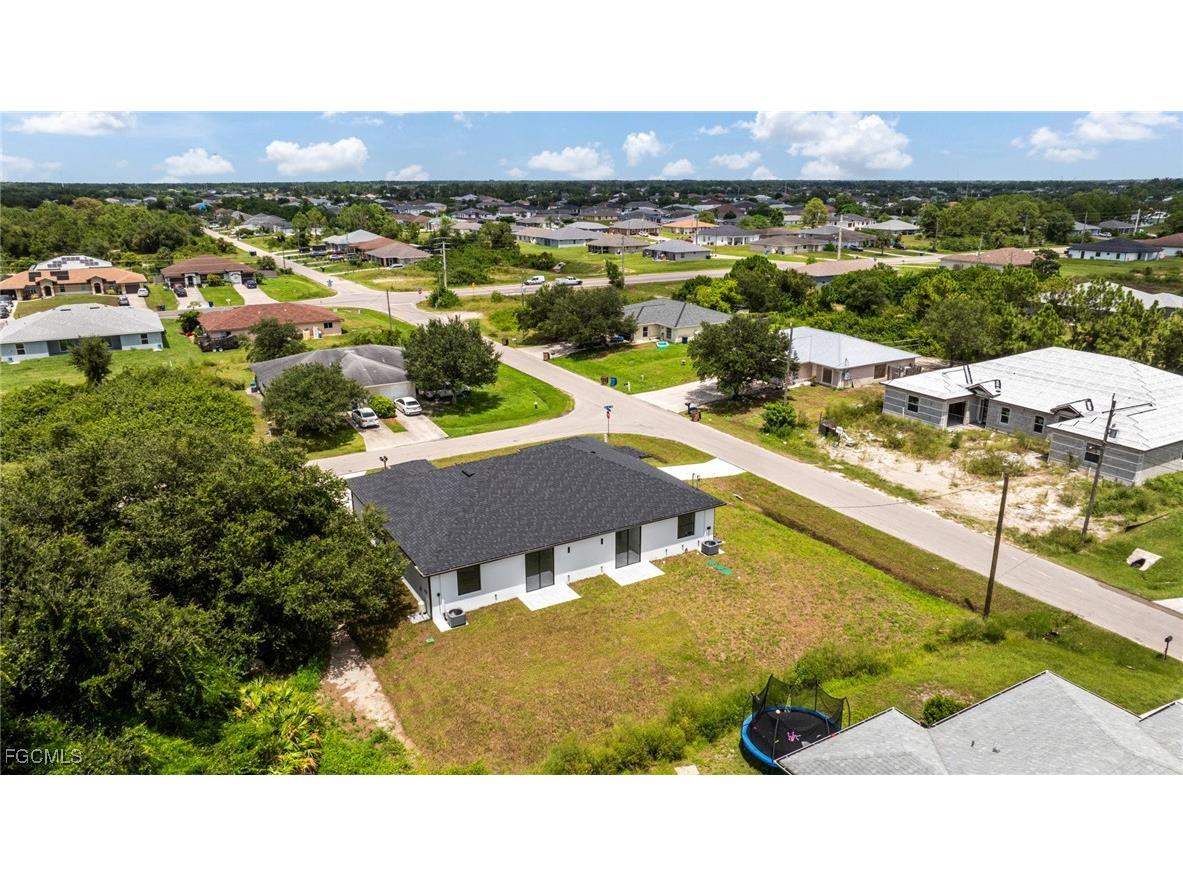 2406 Hightower Avenue S Lehigh Acres FL 33973 2025006113 image46