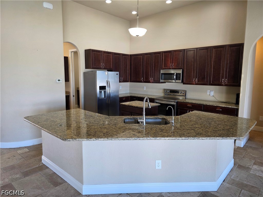 2406 Kismet Lakes Lane Cape Coral FL 33993 2026015992 image15