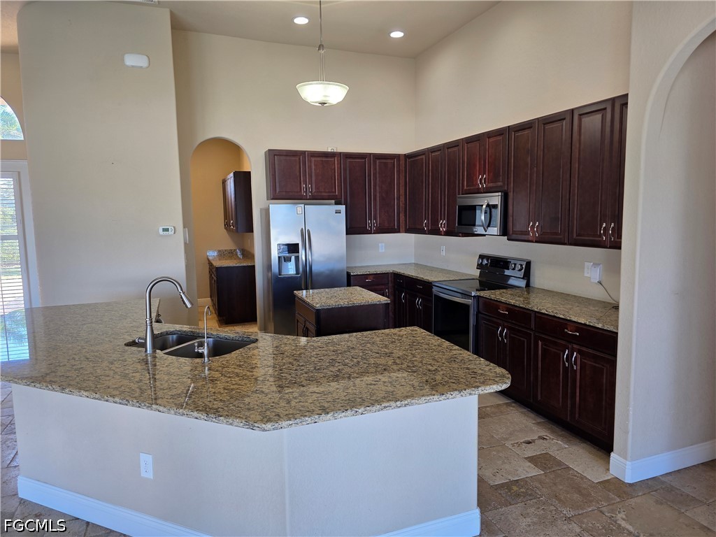 2406 Kismet Lakes Lane Cape Coral FL 33993 2026015992 image16