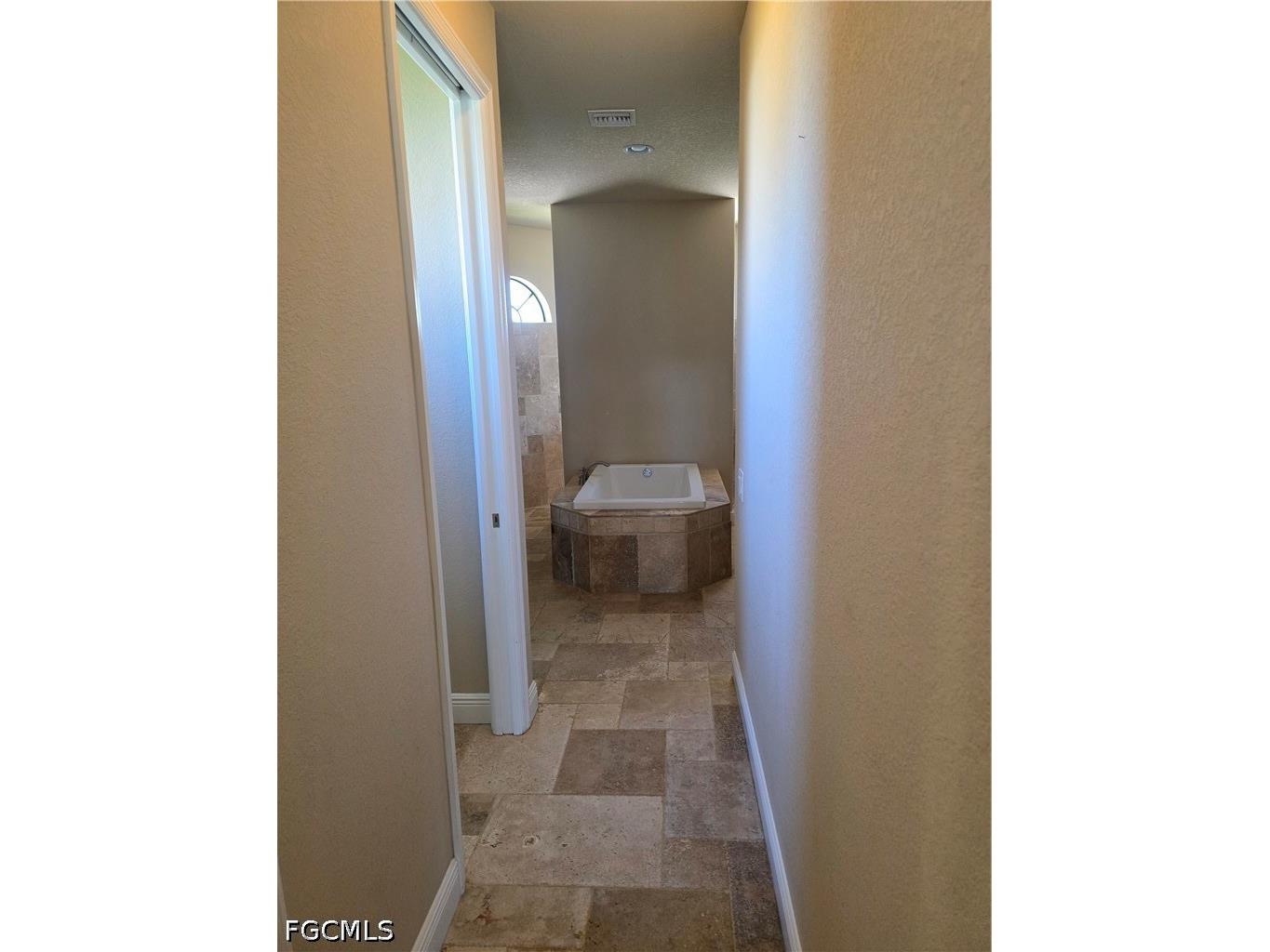 2406 Kismet Lakes Lane Cape Coral FL 33993 2026015992 image48