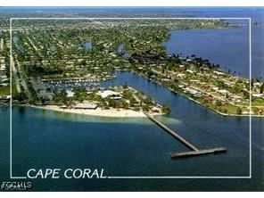 2406 SW 32nd Street Cape Coral FL 33914 2025013074 image4