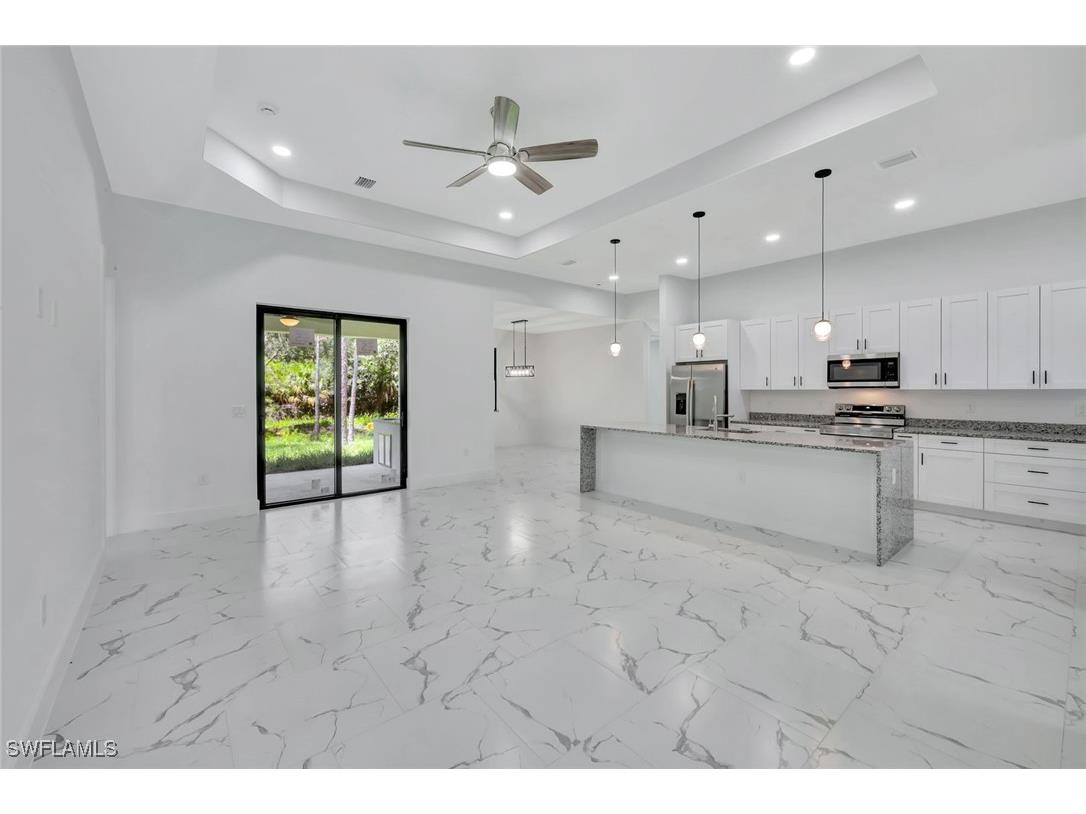 2407 Jetridge Street Alva FL 33920 225056567 image1