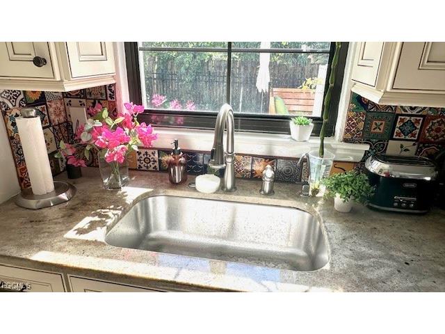 2408 Euclid Avenue Fort Myers FL 33901 2025005968 image10