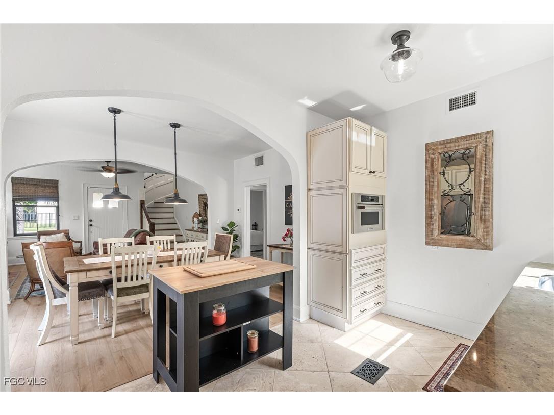 2408 Euclid Avenue Fort Myers FL 33901 2025017773 image13