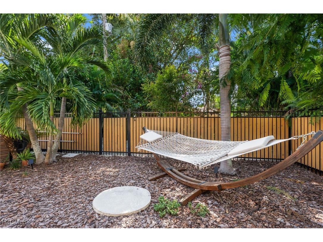 2408 Euclid Avenue Fort Myers FL 33901 2025017773 image32