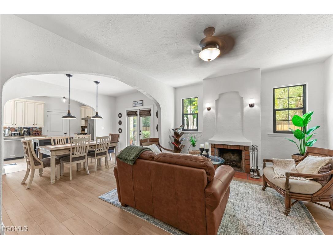 2408 Euclid Avenue Fort Myers FL 33901 2025017773 image6