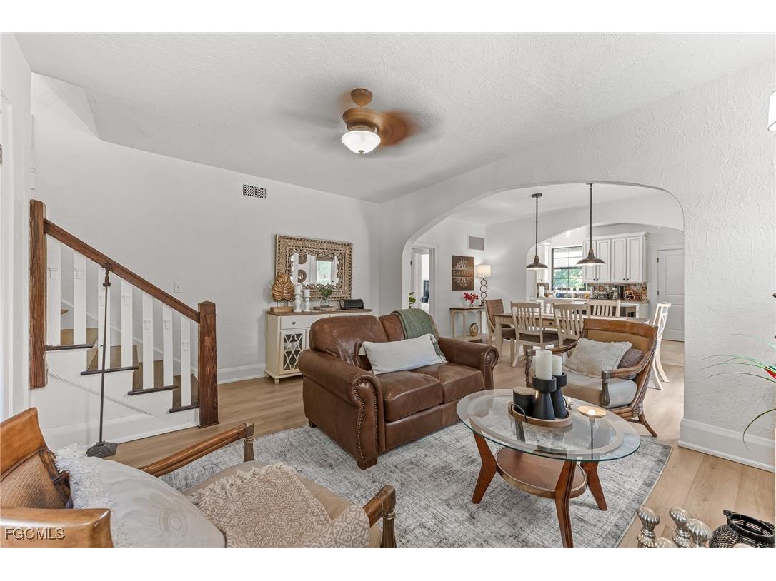 2408 Euclid Avenue Fort Myers FL 33901 2025017773 image9