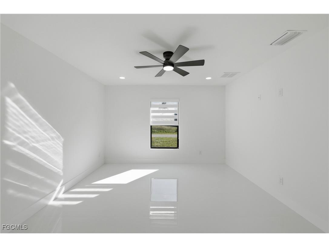 2408 NW 7th Place Cape Coral FL 33993 2025022557 image25