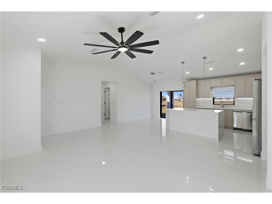 2408 NW 7th Place Cape Coral FL 33993 2025022557 image30