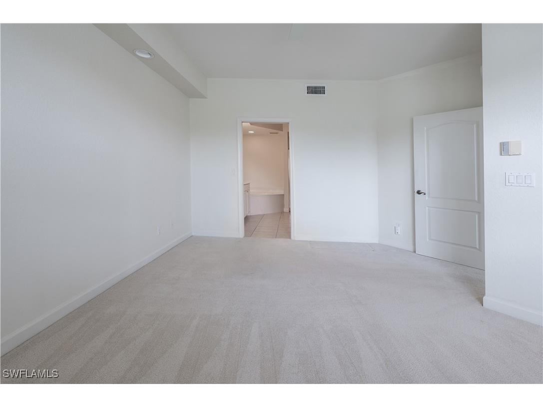 2408 Ravenna Boulevard #101 Naples FL 34109 225074873 image18