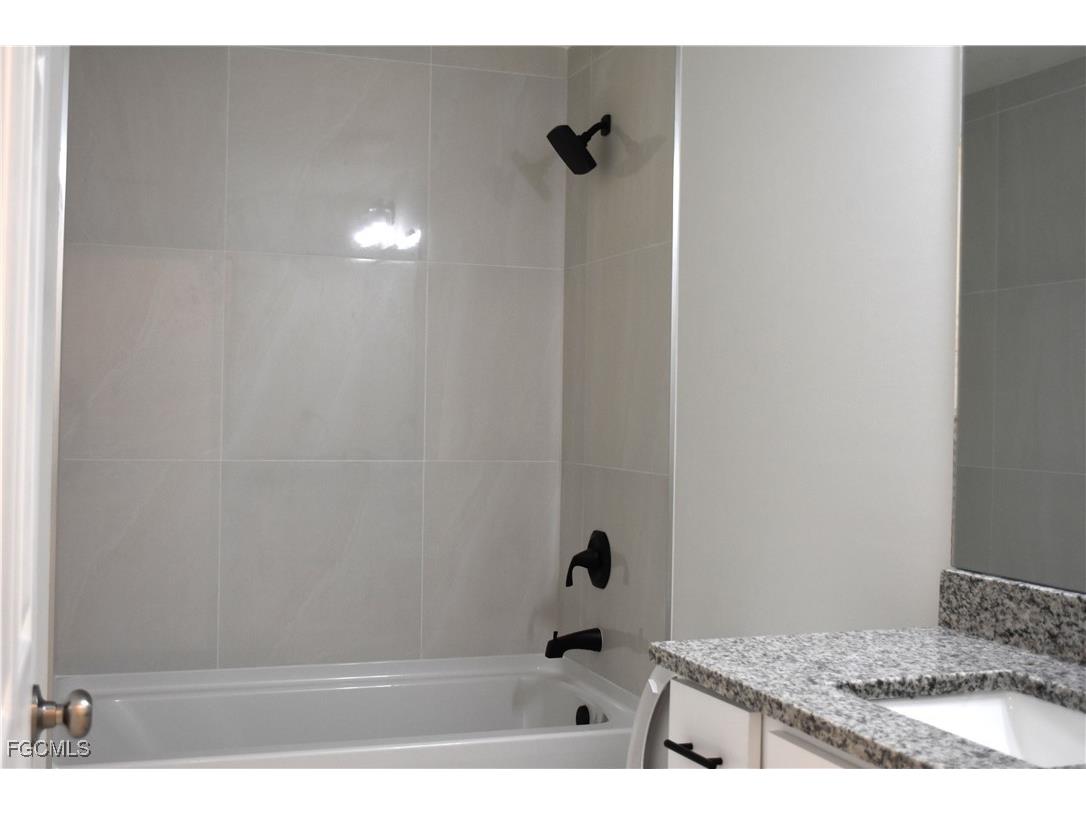 2409/2411 Churchill Avenue N Lehigh Acres FL 33971 2025003301 image12