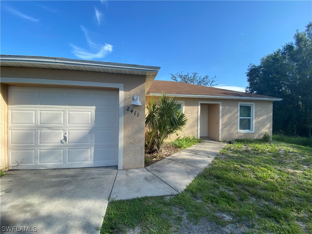 2409-2411 Park Road Lehigh Acres FL 33971 223052788 image1