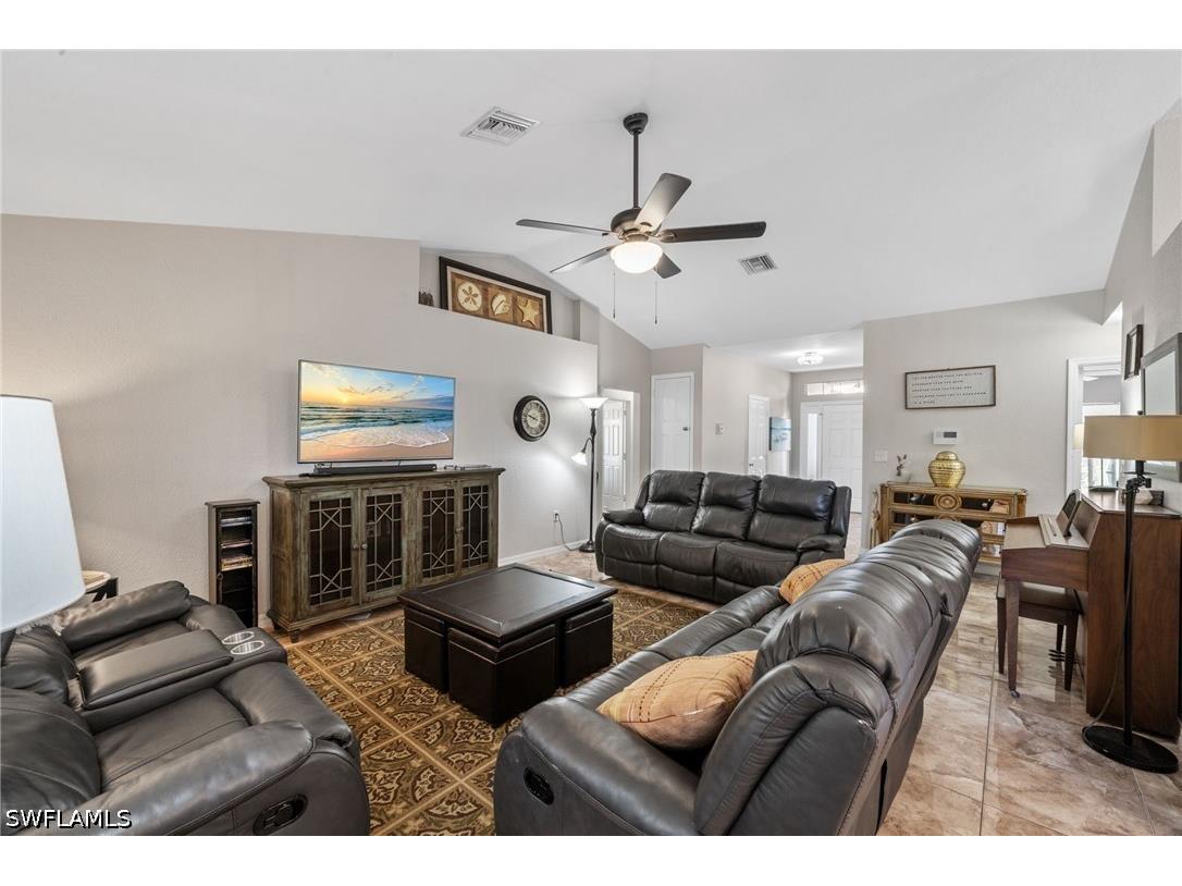 2409 E Edgewater Way Lehigh Acres FL 33936 226022249 image12