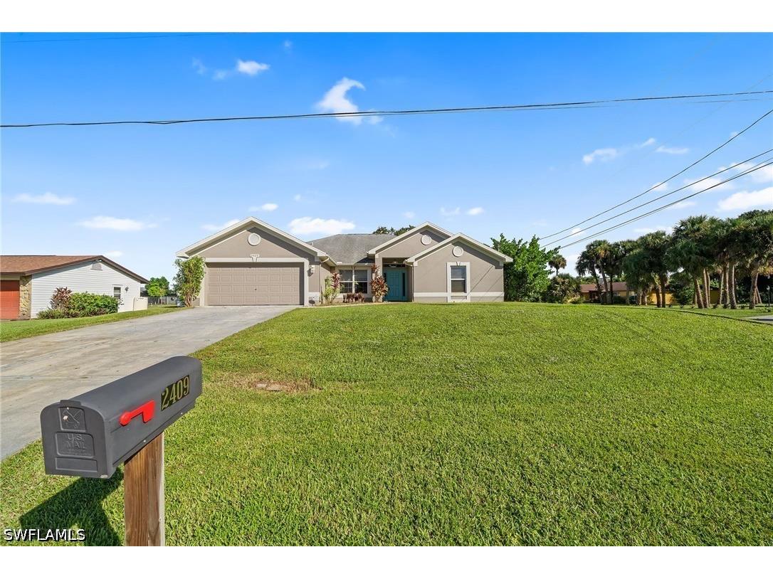 2409 E Edgewater Way Lehigh Acres FL 33936 226022249 image3