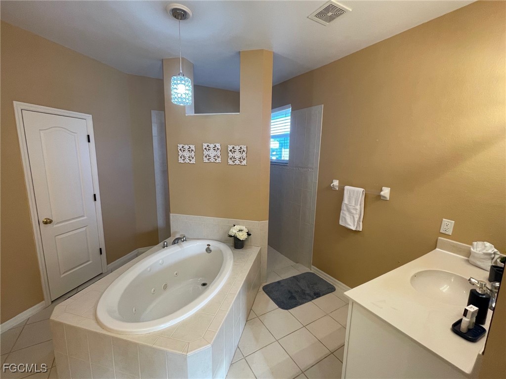 2409 SW 17th Place Cape Coral FL 33914 2025023076 image17