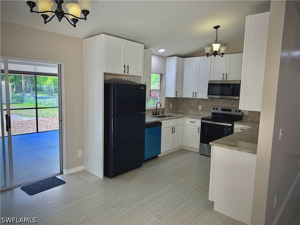241 8th Street SE Naples FL 34117 226016569 image10