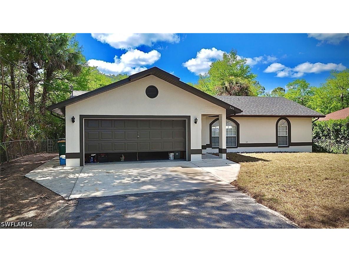 241 8th Street SE Naples FL 34117 226016569 image2