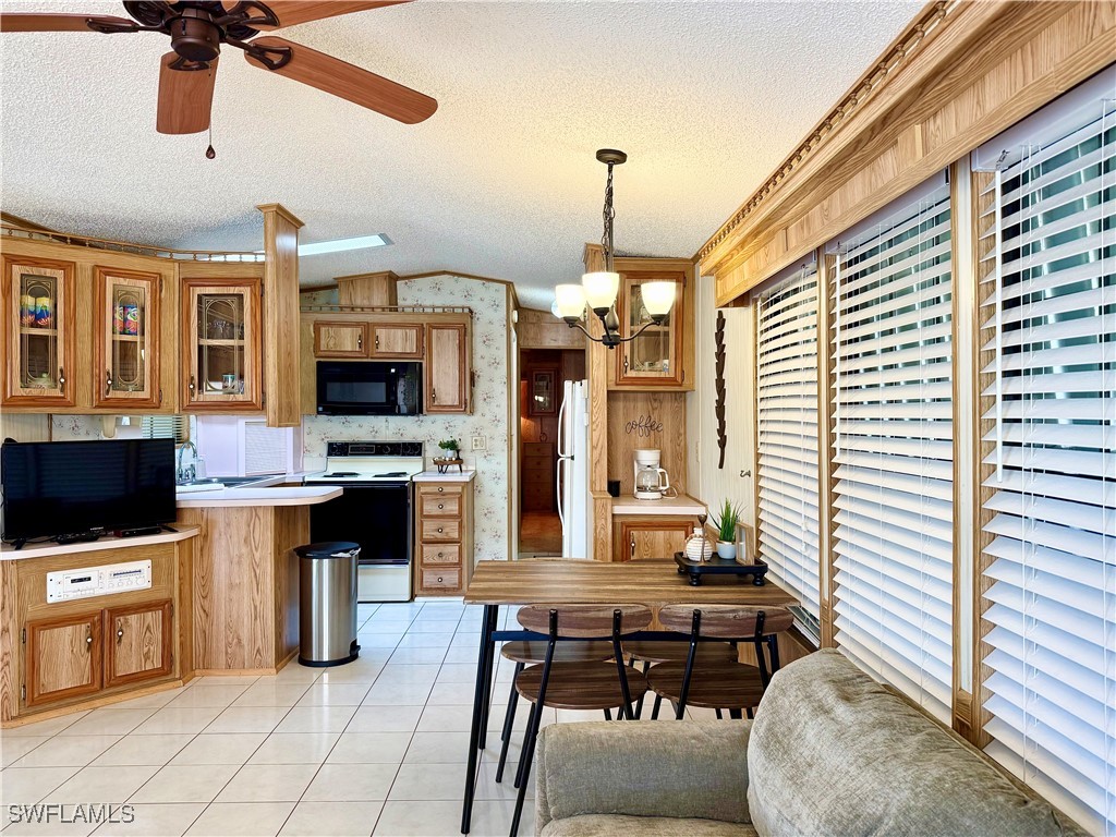 241 Cattleya Refuge #241 Naples FL 34114 226002805 image10