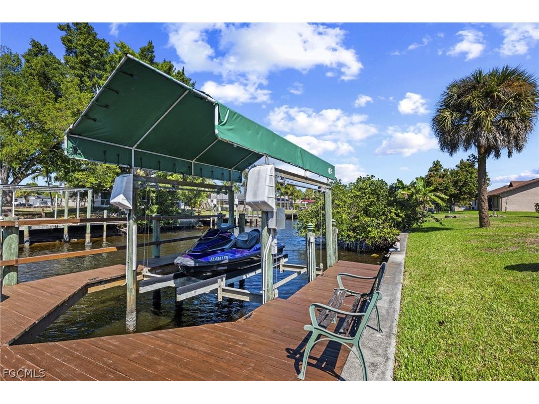241 Connecticut Avenue Fort Myers FL 33905 2026013917 image3