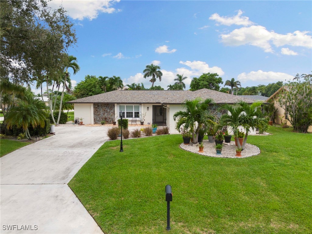 241 Dent Drive Naples FL 34112 225008171 image1