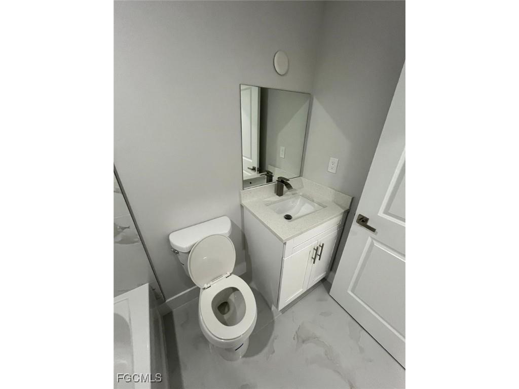 241 Narthex Avenue S Lehigh Acres FL 33974 2025023092 image18