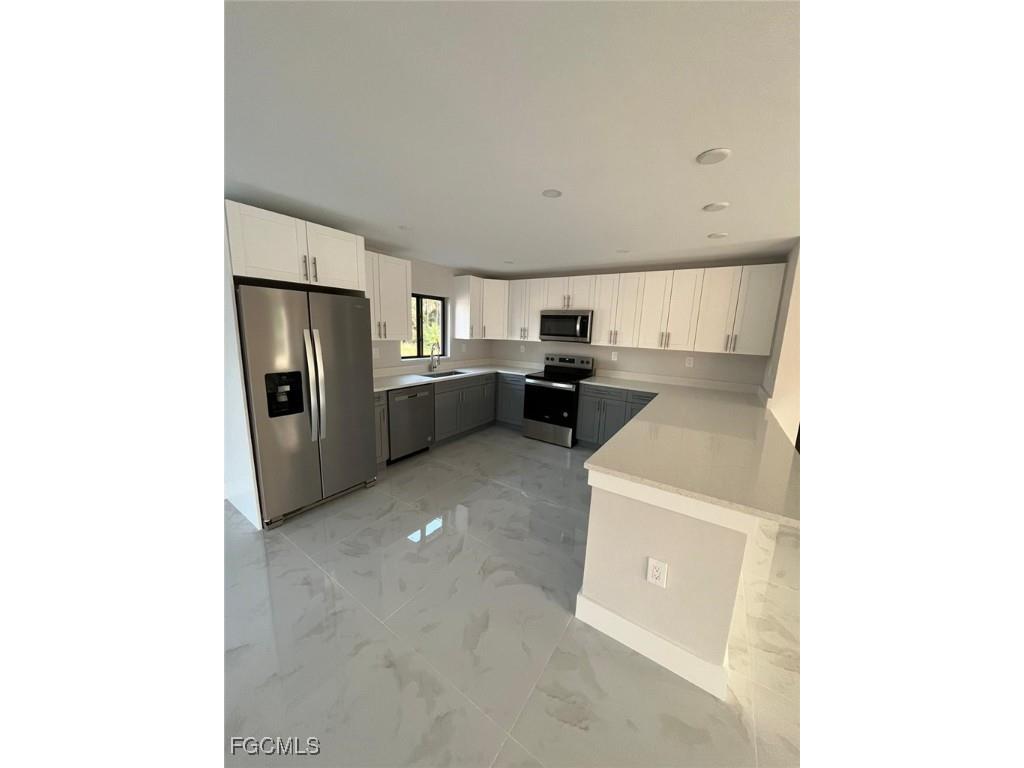 241 Narthex Avenue S Lehigh Acres FL 33974 2025023092 image5