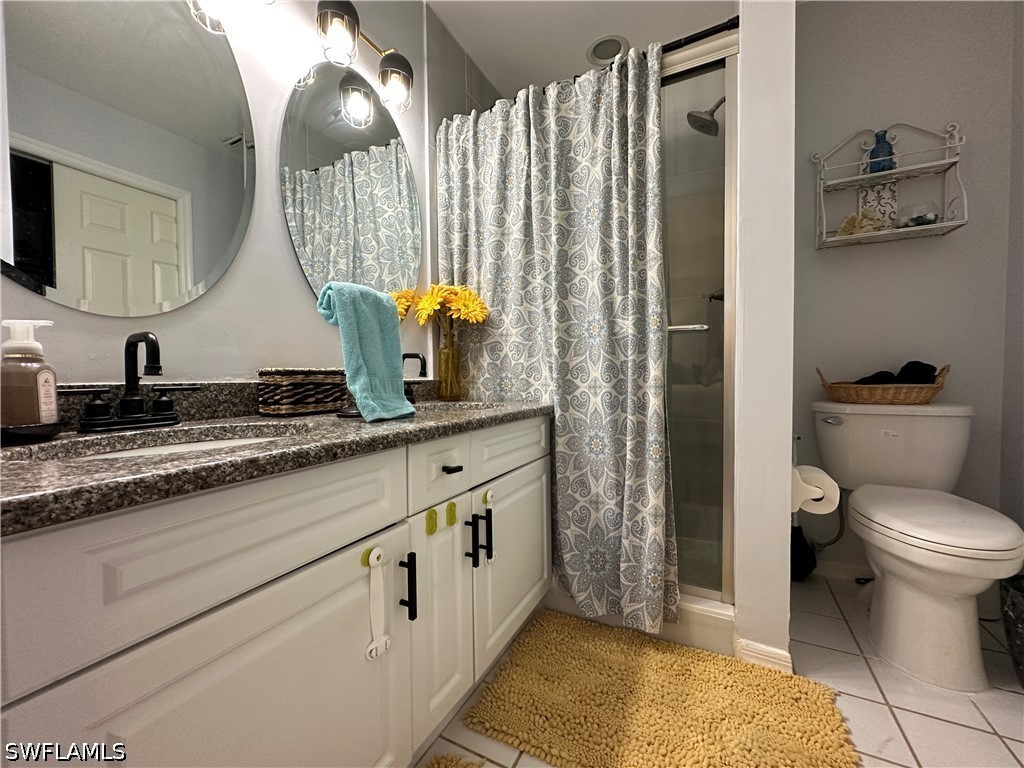 241 Robin Hood Circle #204 Naples FL 34104 226015497 image11