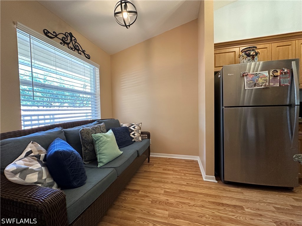 241 Robin Hood Circle #204 Naples FL 34104 226015497 image5