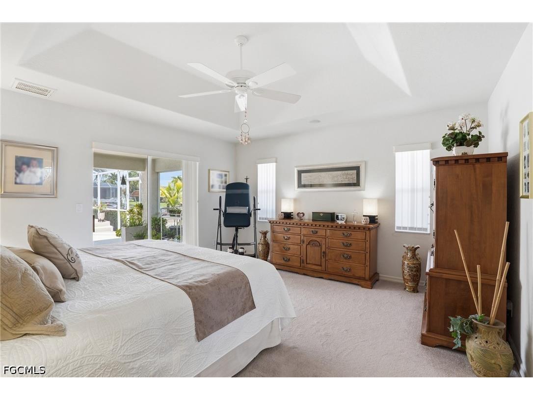 241 SE 29th Terrace Cape Coral FL 33904 2026019870 image10