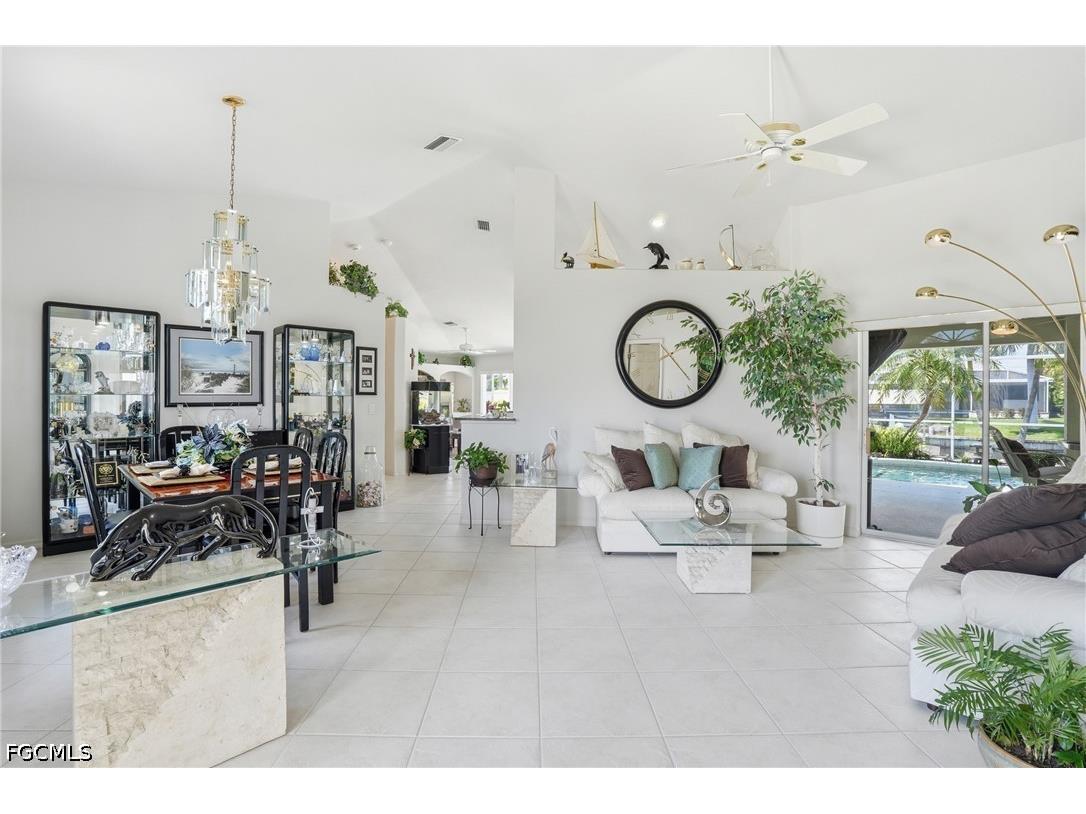 241 SE 29th Terrace Cape Coral FL 33904 2026019870 image17