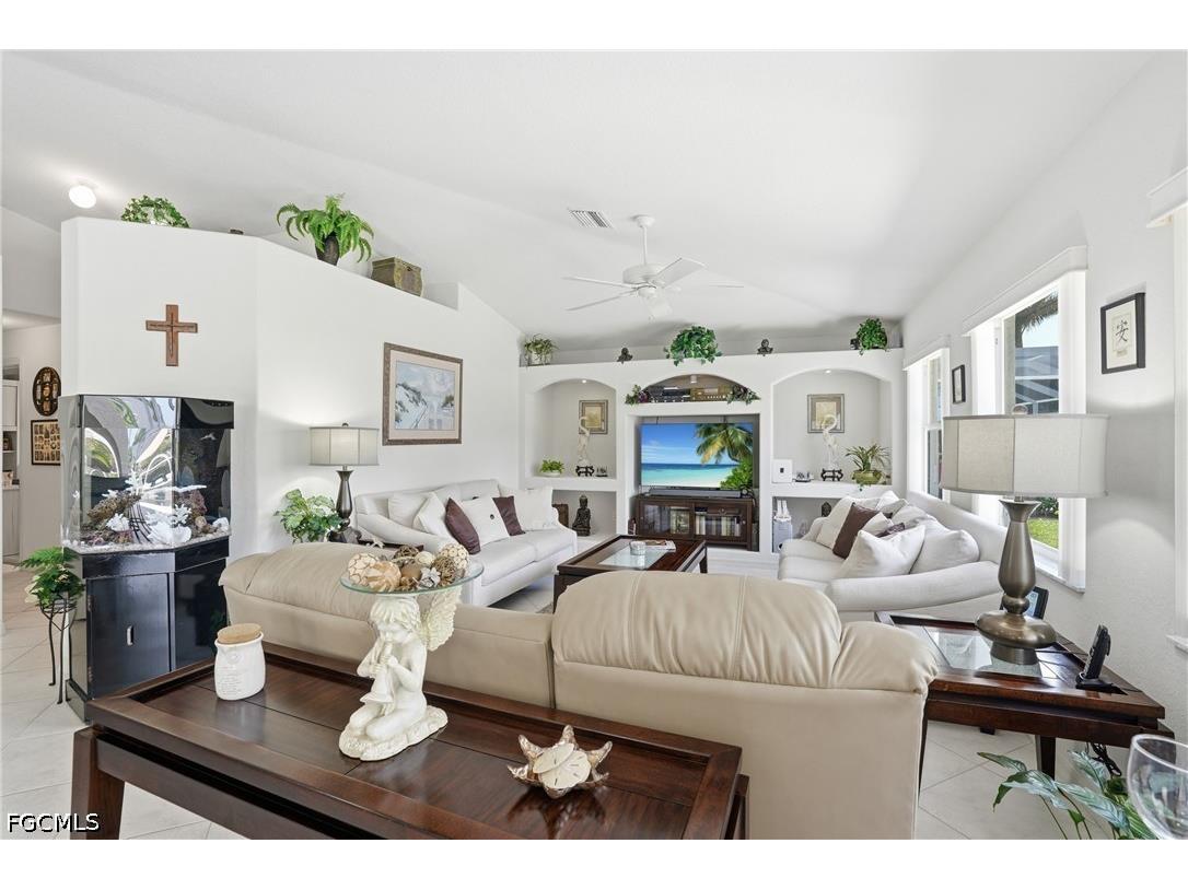 241 SE 29th Terrace Cape Coral FL 33904 2026019870 image24