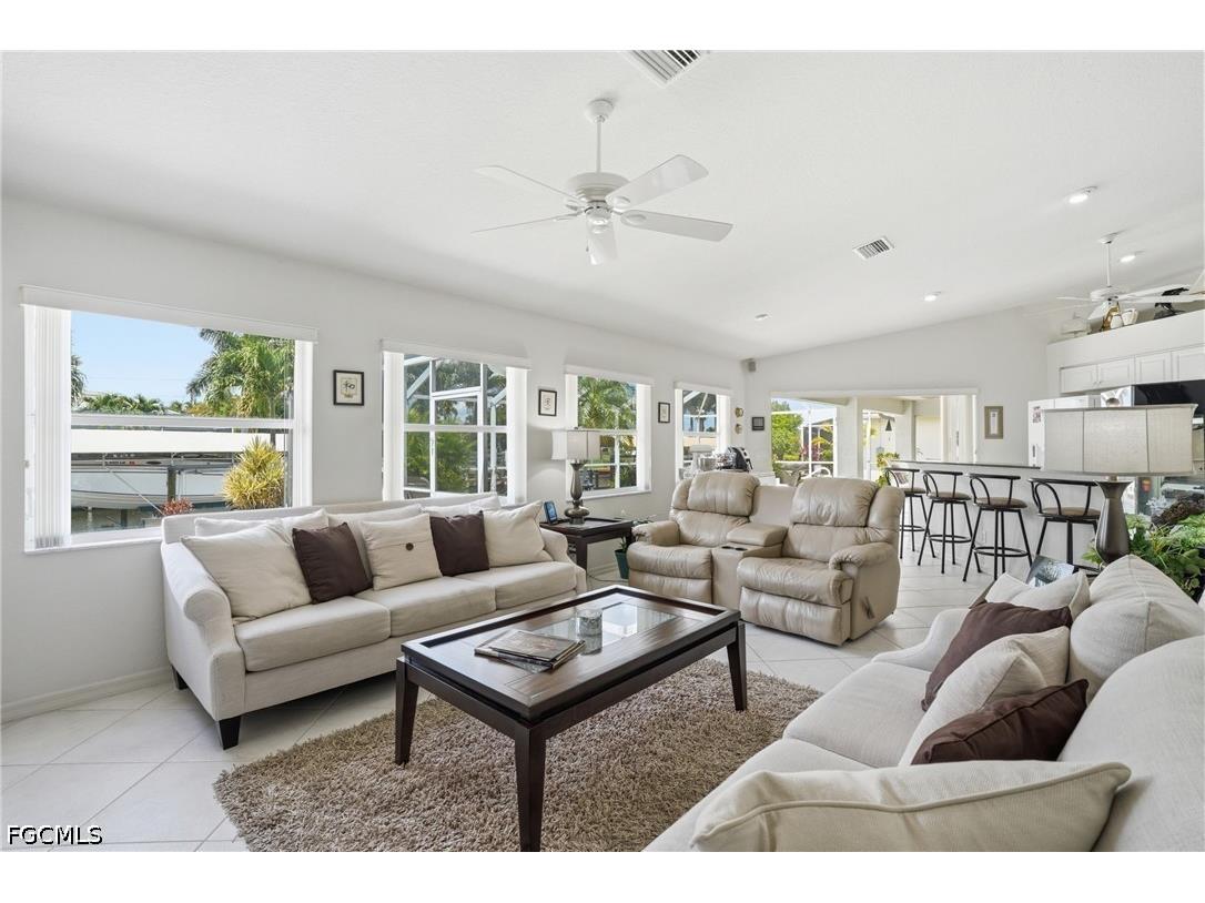 241 SE 29th Terrace Cape Coral FL 33904 2026019870 image26