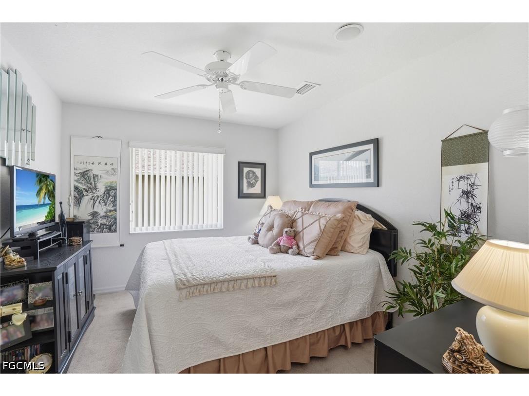 241 SE 29th Terrace Cape Coral FL 33904 2026019870 image30