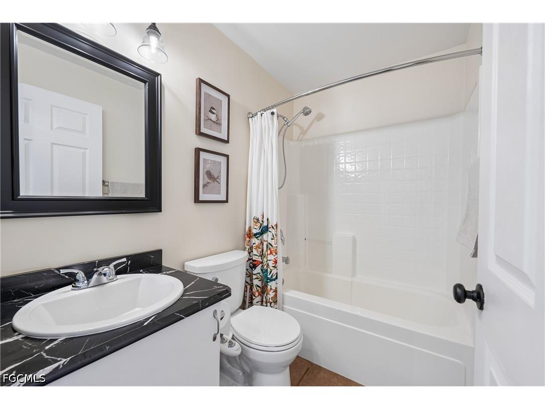 241 SW 34th Terrace Cape Coral FL 33914 2026018166 image25