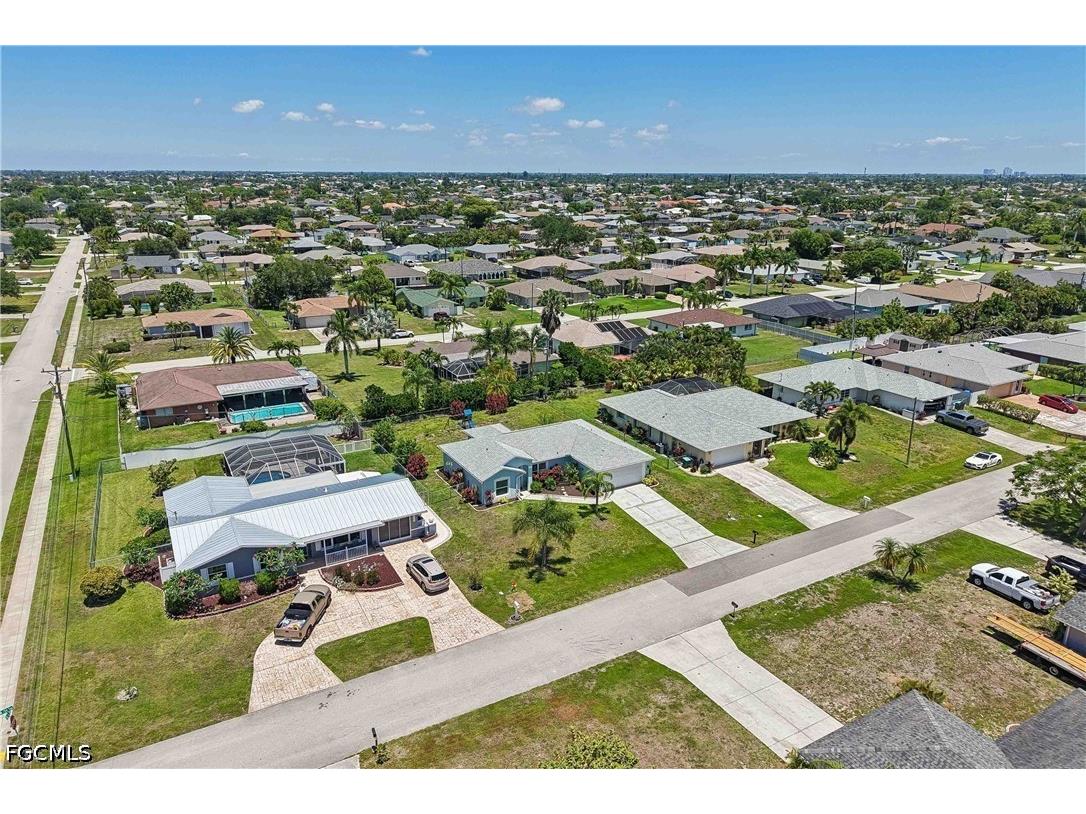 241 SW 34th Terrace Cape Coral FL 33914 2026018166 image41