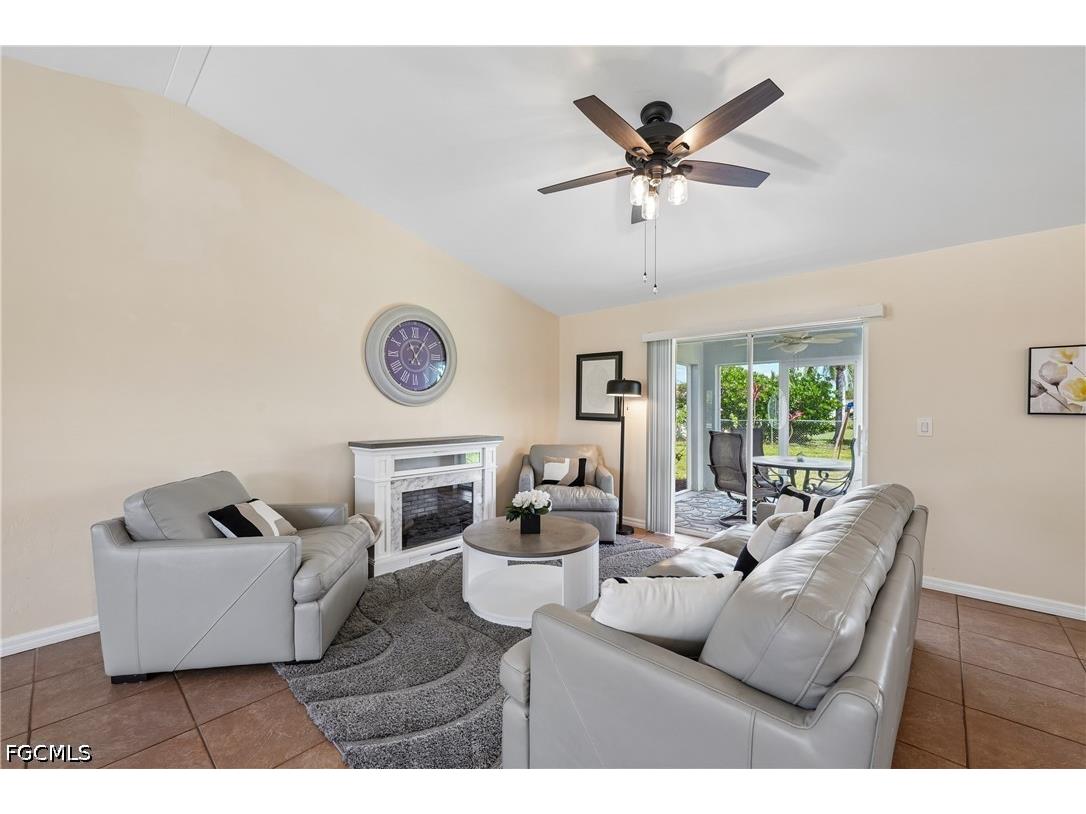 241 SW 34th Terrace Cape Coral FL 33914 2026018166 image6