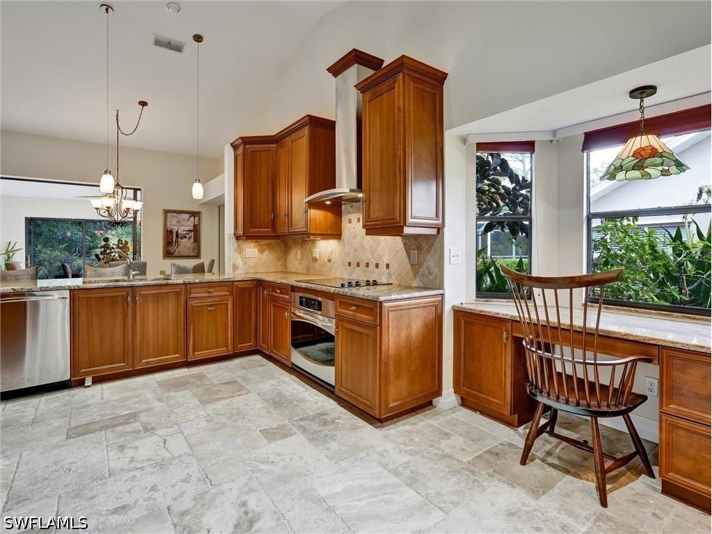 241 Saint James Way Naples FL 34104 226022130 image11