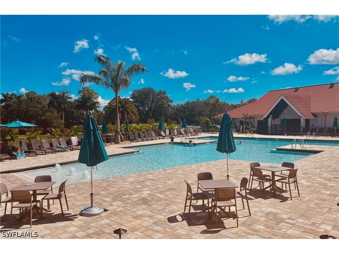 241 Saint James Way Naples FL 34104 226022130 image28