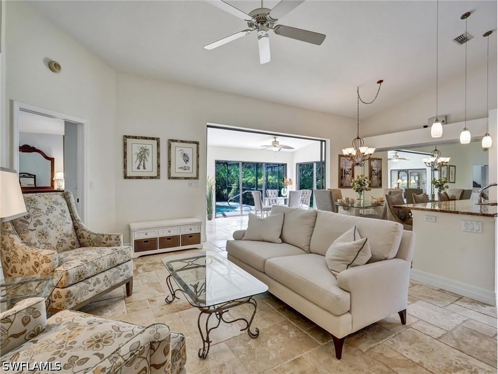 241 Saint James Way Naples FL 34104 226022130 image5